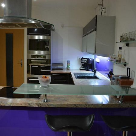 Apartman Zderadova 브르노 외부 사진