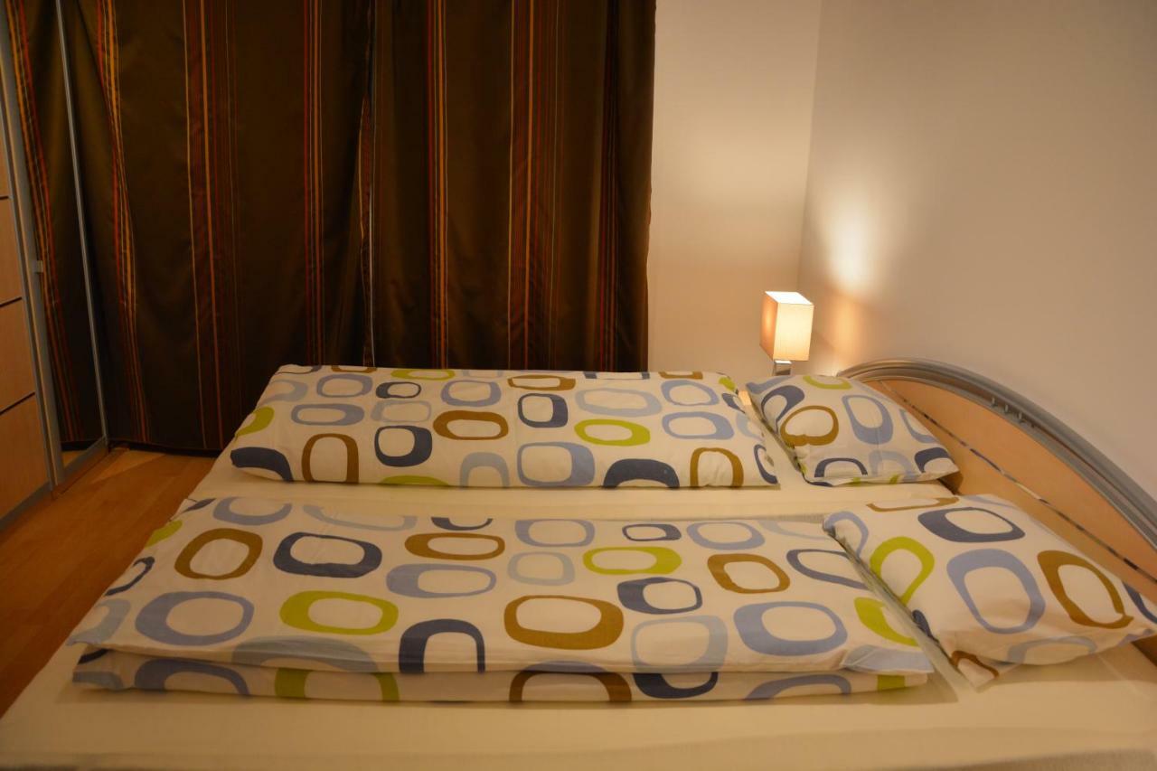 Apartman Zderadova 브르노 외부 사진