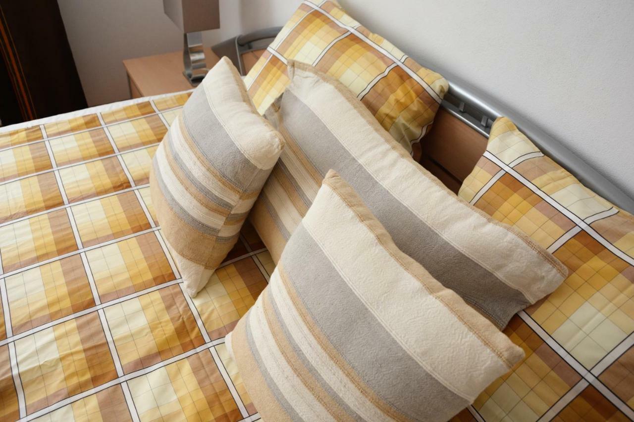 Apartman Zderadova 브르노 외부 사진